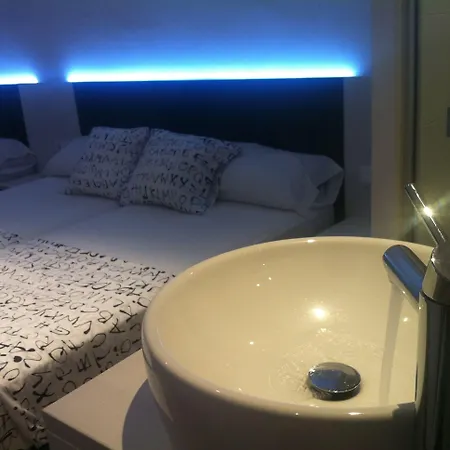 Ribas Otel Lloret de Mar