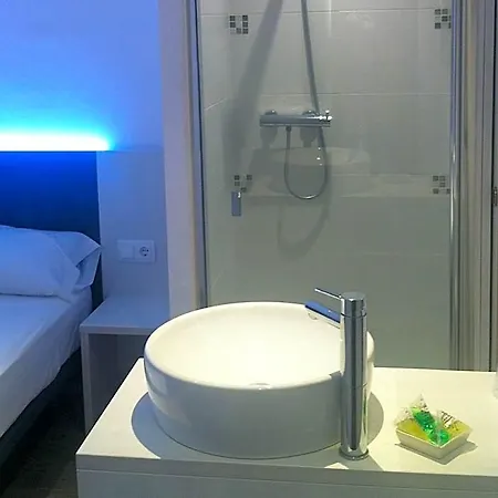 Ribas Hotell Lloret de Mar