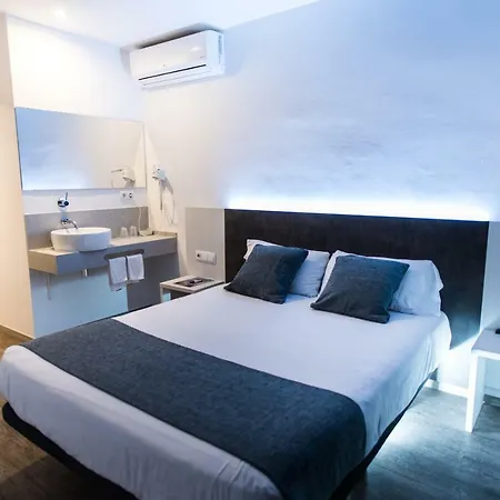 Ribas Hotel Lloret de Mar